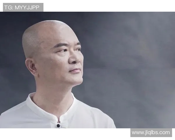 曾宝仪与姚明携手共创体育与娱乐的跨界传奇之旅