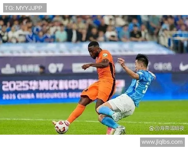 中国足球队教练薪水揭秘：高额薪资背后的真相与挑战分析